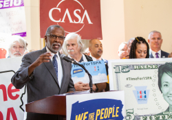 Septiembre 17, 2019: Sen. Haywood joins fellow minimum wage activists in the Capitol to demand action on several pending bills that would raise the state’s minimum wage.