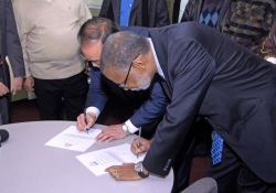 February 19, 2016: Sen. Haywood signs the Arab American Institute's Anti-Bigotry Pledge with Councilman David Oh at Al-Aqsa Islamic Society