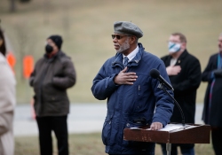 Enero 6, 2022: Senator Art Haywood, Senator Cappelletti, and Rep. Tim Briggs hosted a commemoration ceremony of the Jan. 6 insurrection tomorrow at Valley Forge National Historical Park in King of Prussia.